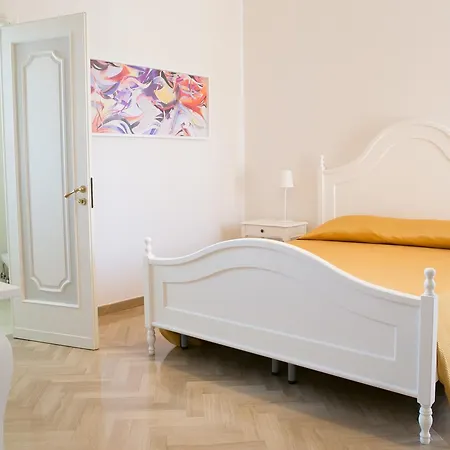 Le Duchesse Nocleg ze śniadaniem