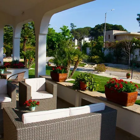 Le Duchesse Bed & Breakfast 2*