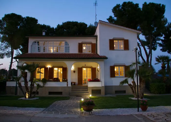 לינה וארוחת בוקר Le Duchesse